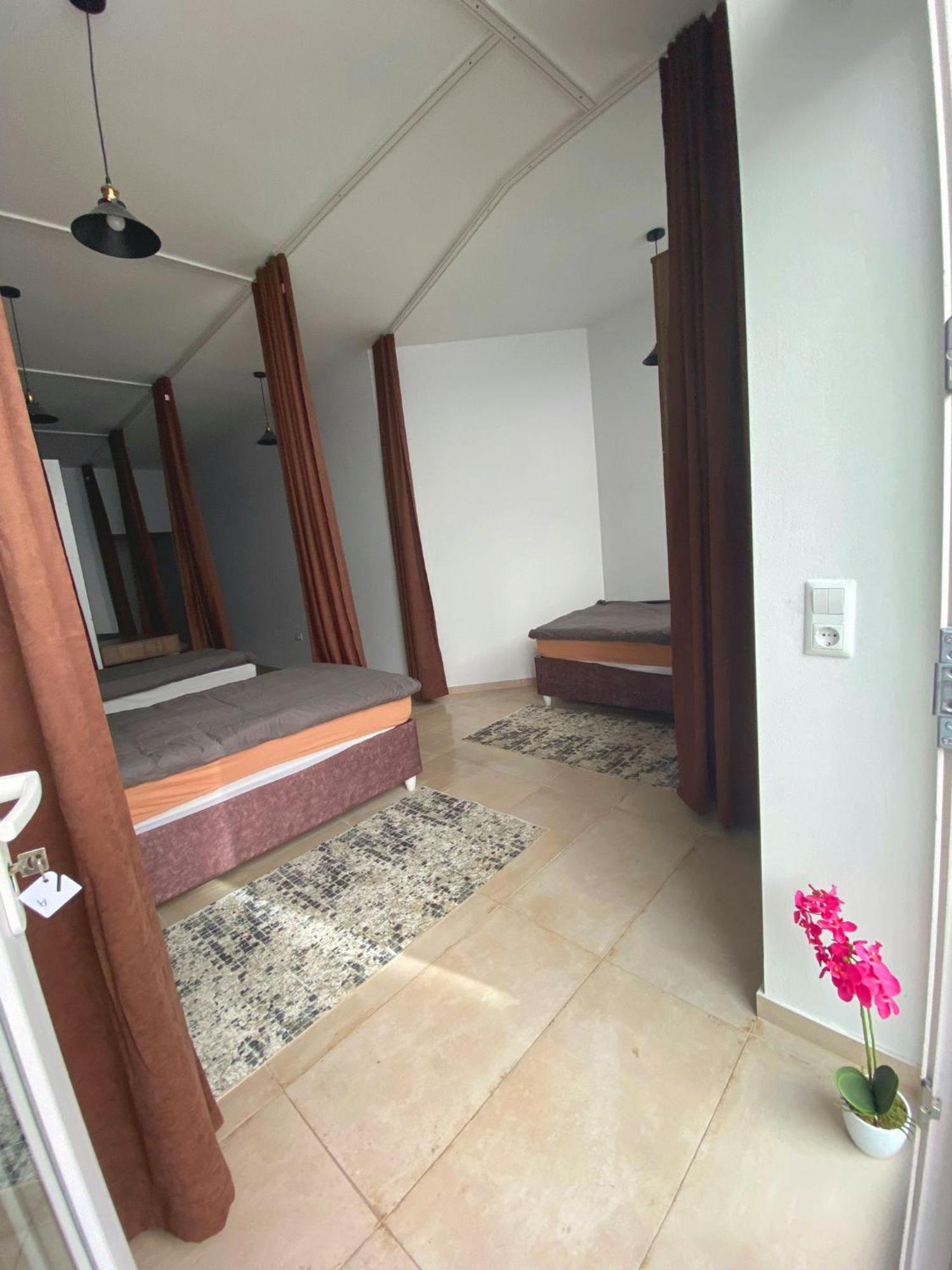 Hostel Linzer City Екстериор снимка