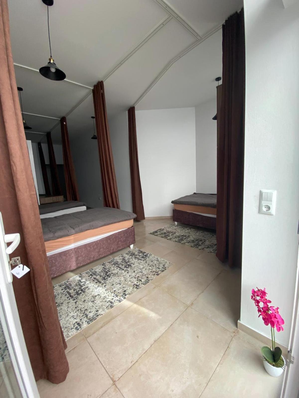 Hostel Linzer City Екстериор снимка